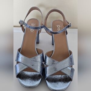 Pop Metallic Silver Women's Sandals (NWOT)